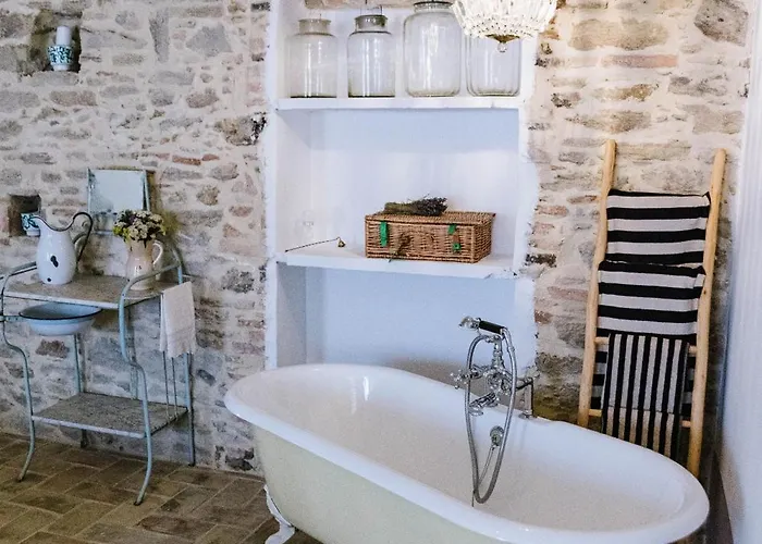 Adriatica - Character Home, Costa Dei Trabocchi Дом отдыха Villalfonsina