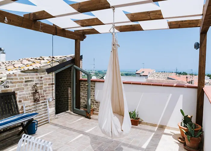 Adriatica - Character Home, Costa Dei Trabocchi Дом отдыха Villalfonsina